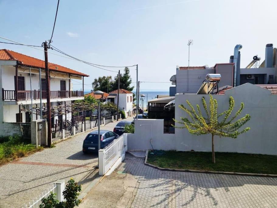 Our Home-Fully Renovated Apartments And Studios By The Sea Nikiti  Exterior foto